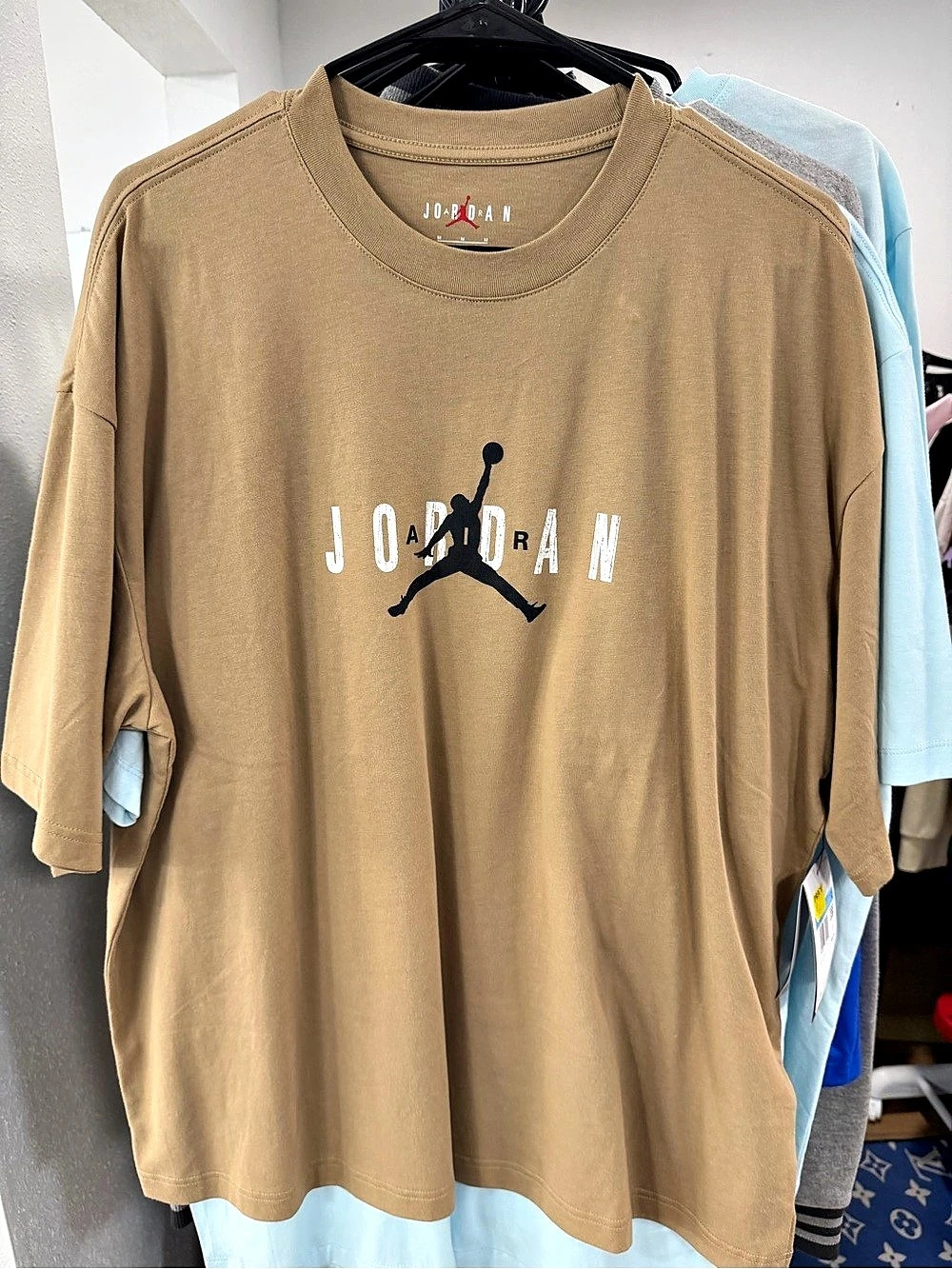 Jordan AJ11 Brooklyn Oversized T-Shirt Brown Medium